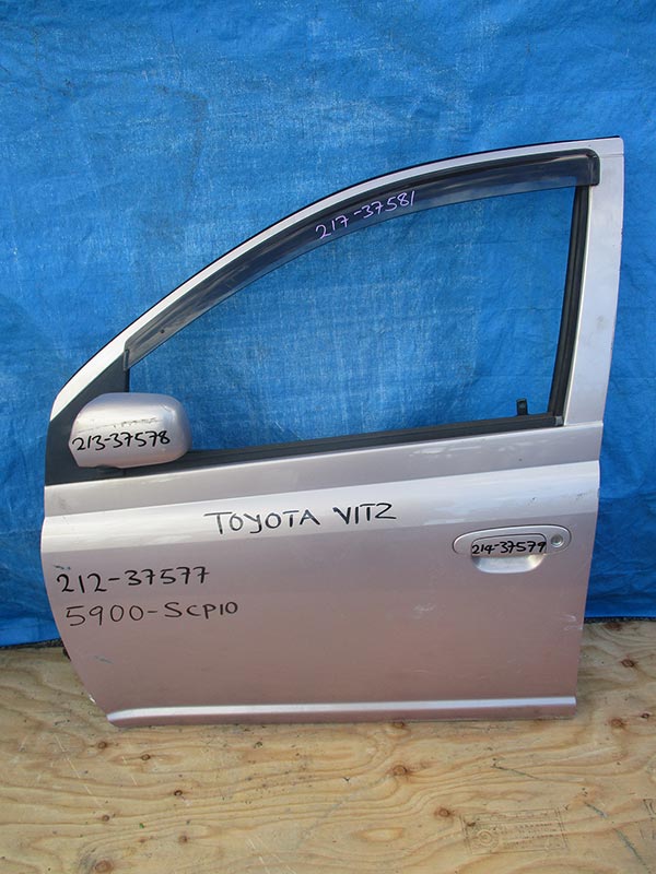 Used Toyota  WEATHER SHIELD FRONT LEFT